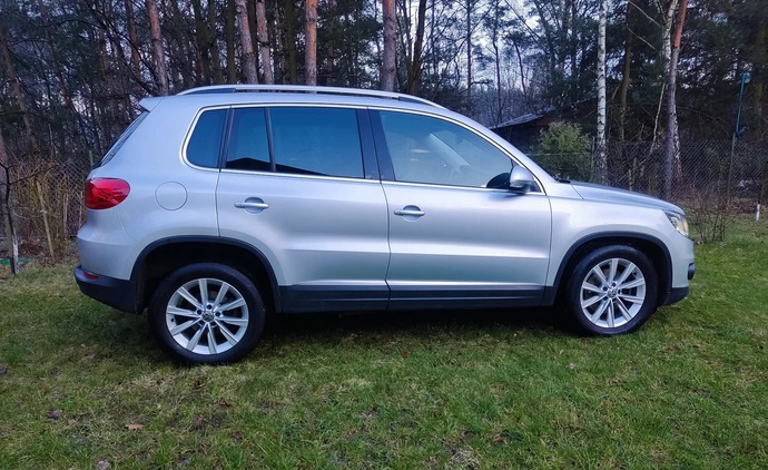 Volkswagen Tiguan cena 42900 przebieg: 283000, rok produkcji 2012 z Warszawa małe 137